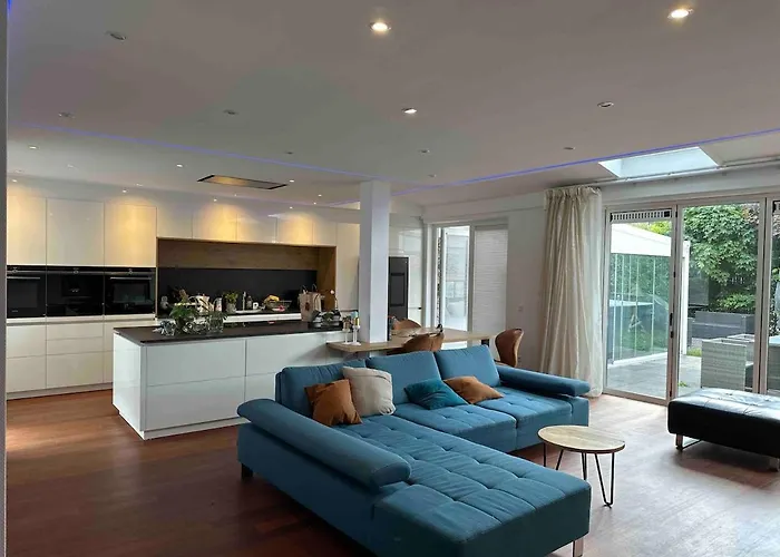 Modern And Luxury Vacation House, Private Jacuzzi