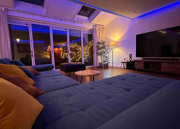 Modern And Luxury Vacation House, Private Jacuzzi Zoetermeer